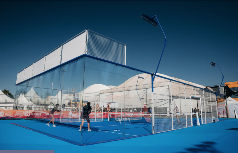 Construction de terrains de padel nos services